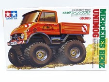 Mercedes Benz Unimog Fahrzeug